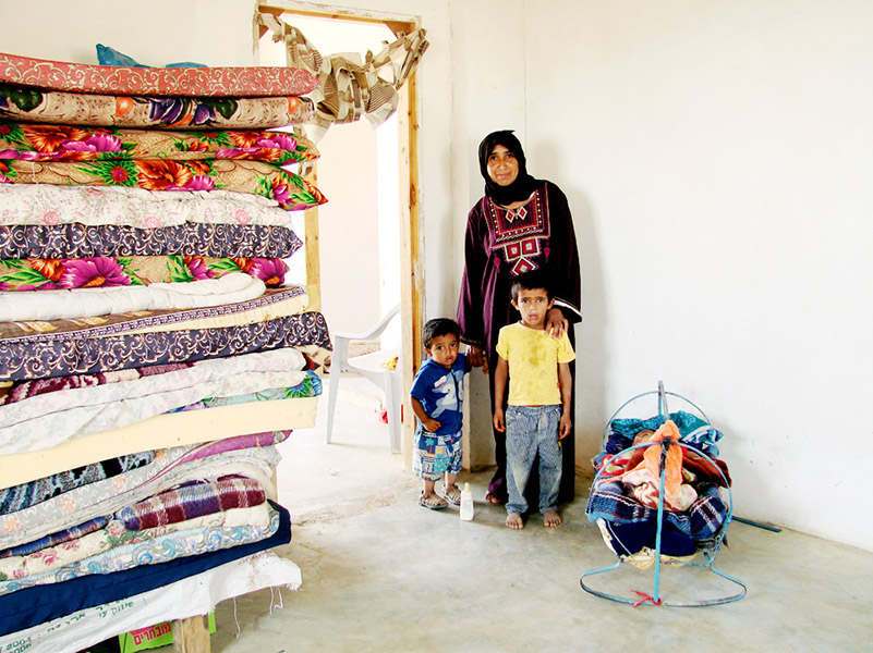 HEBRON (17)