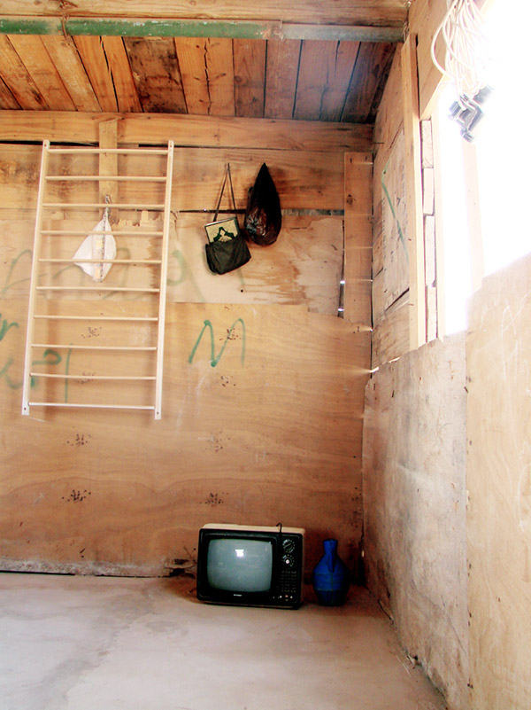 HEBRON (25)